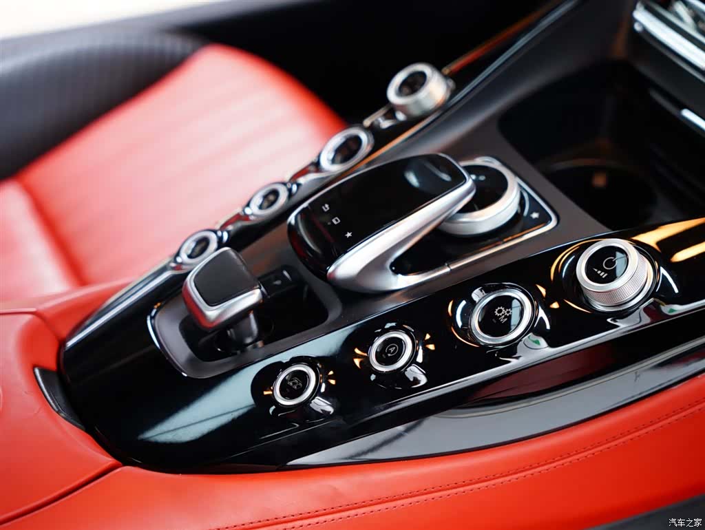 MG AMG, 2017 37