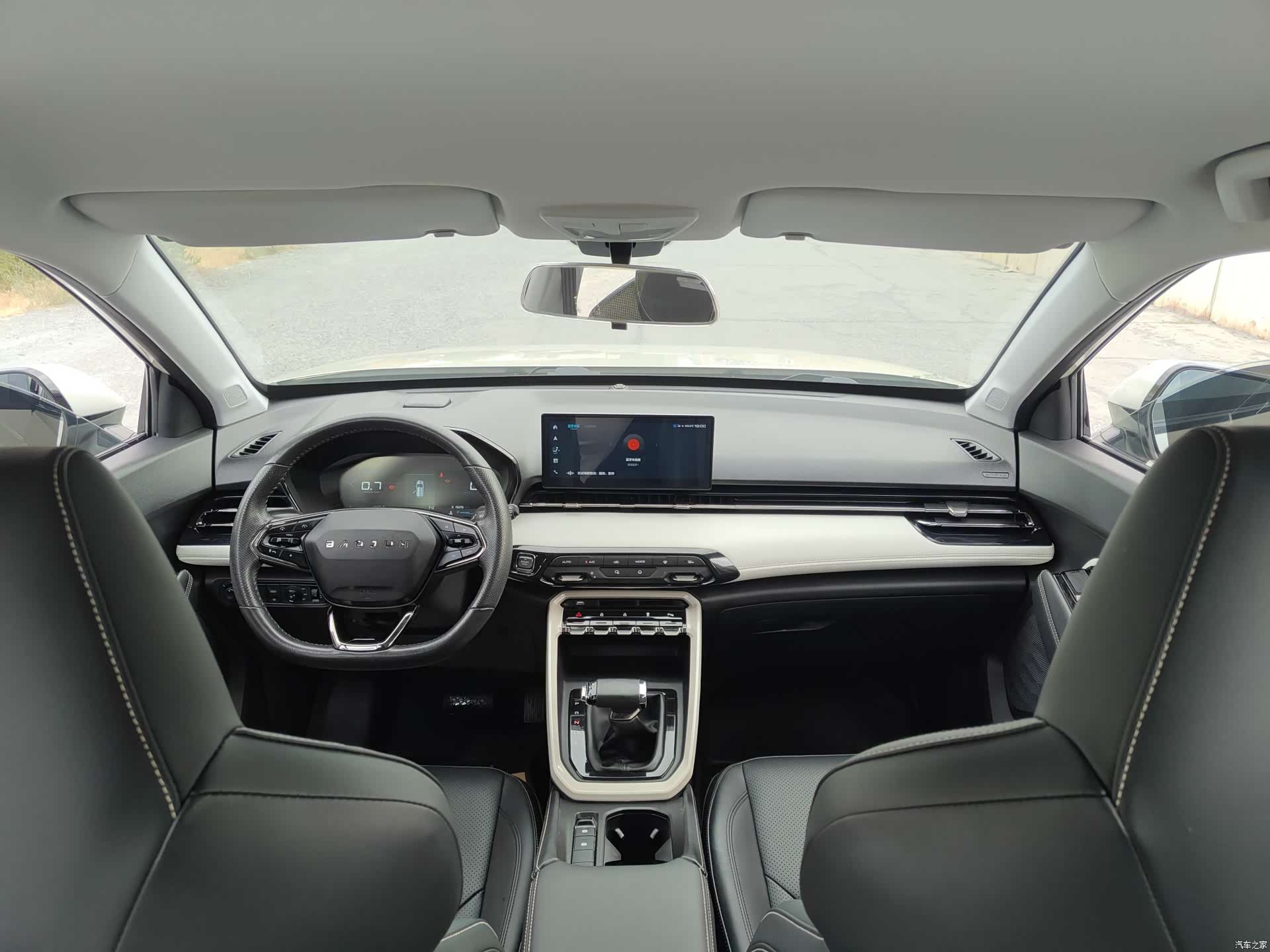 Wuling RS-3, 2022 7