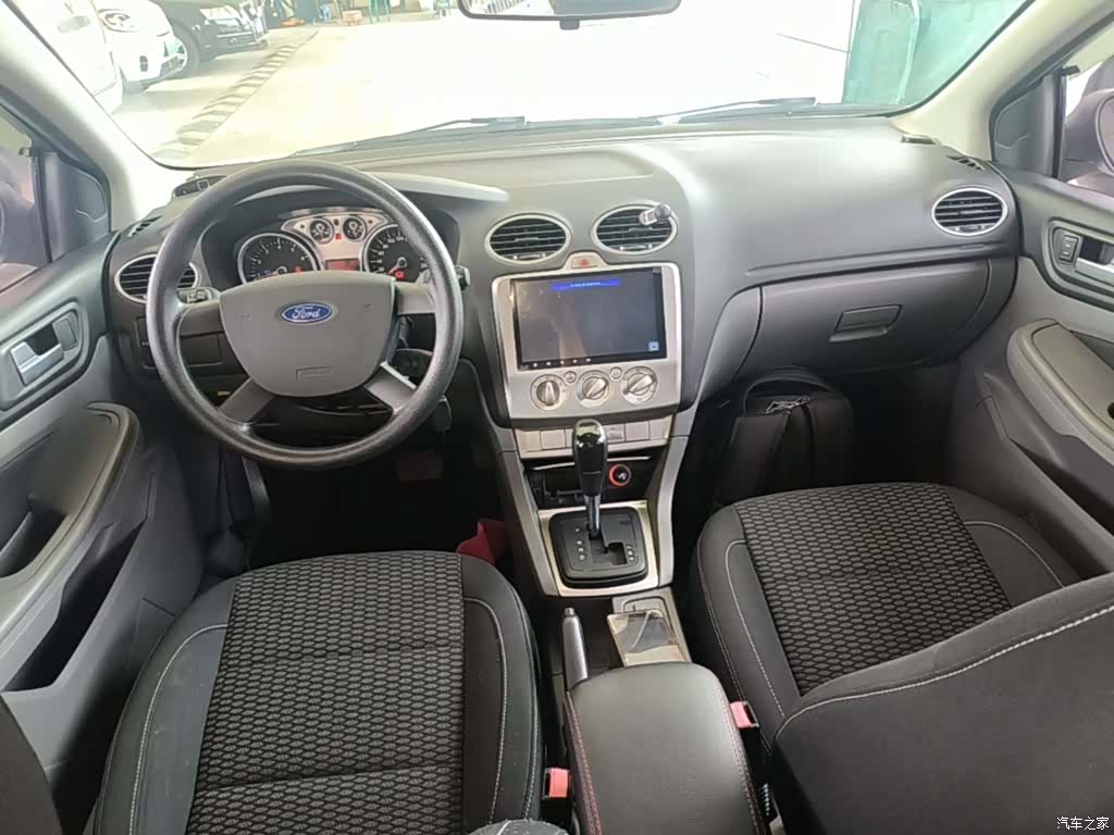 Ford Focus, 2016 10