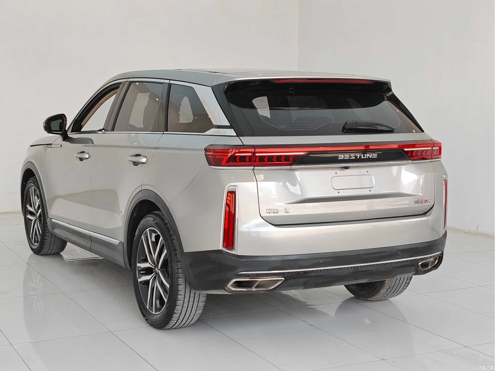 Bestune T99, 2022 7