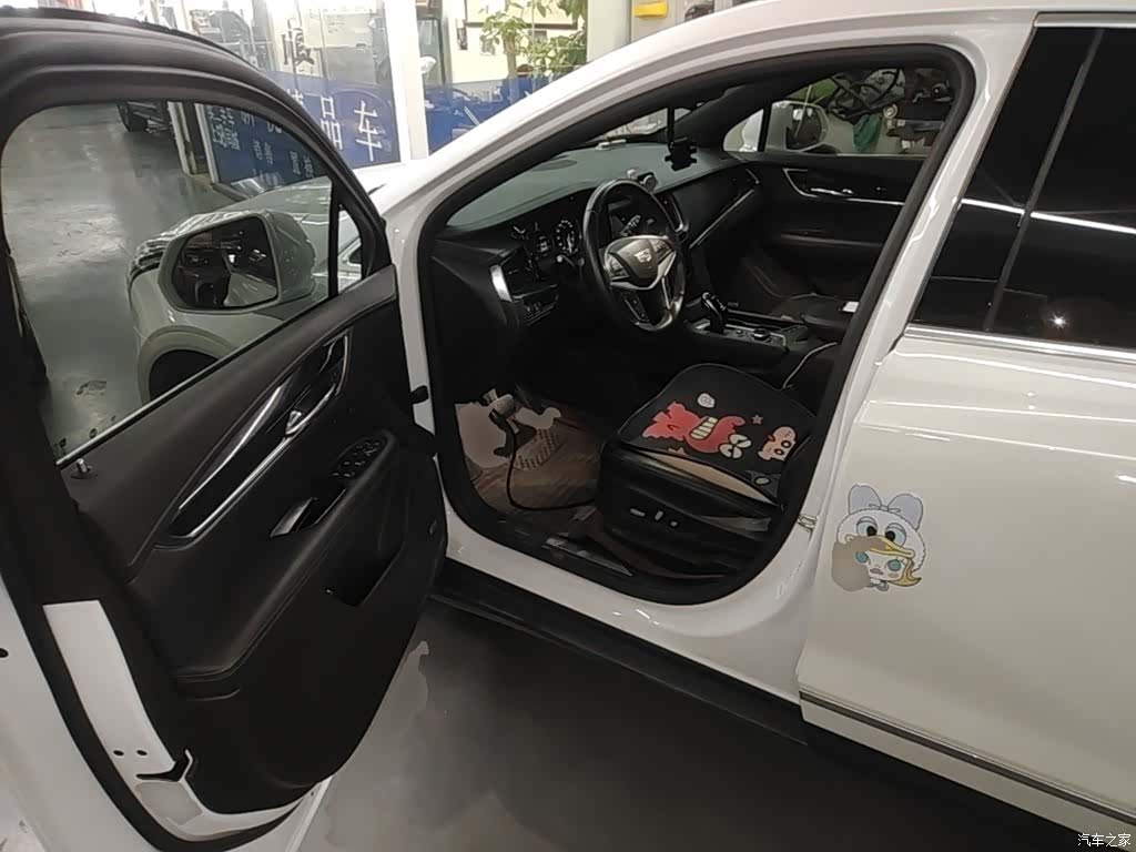 Cadillac XT5, 2022 16
