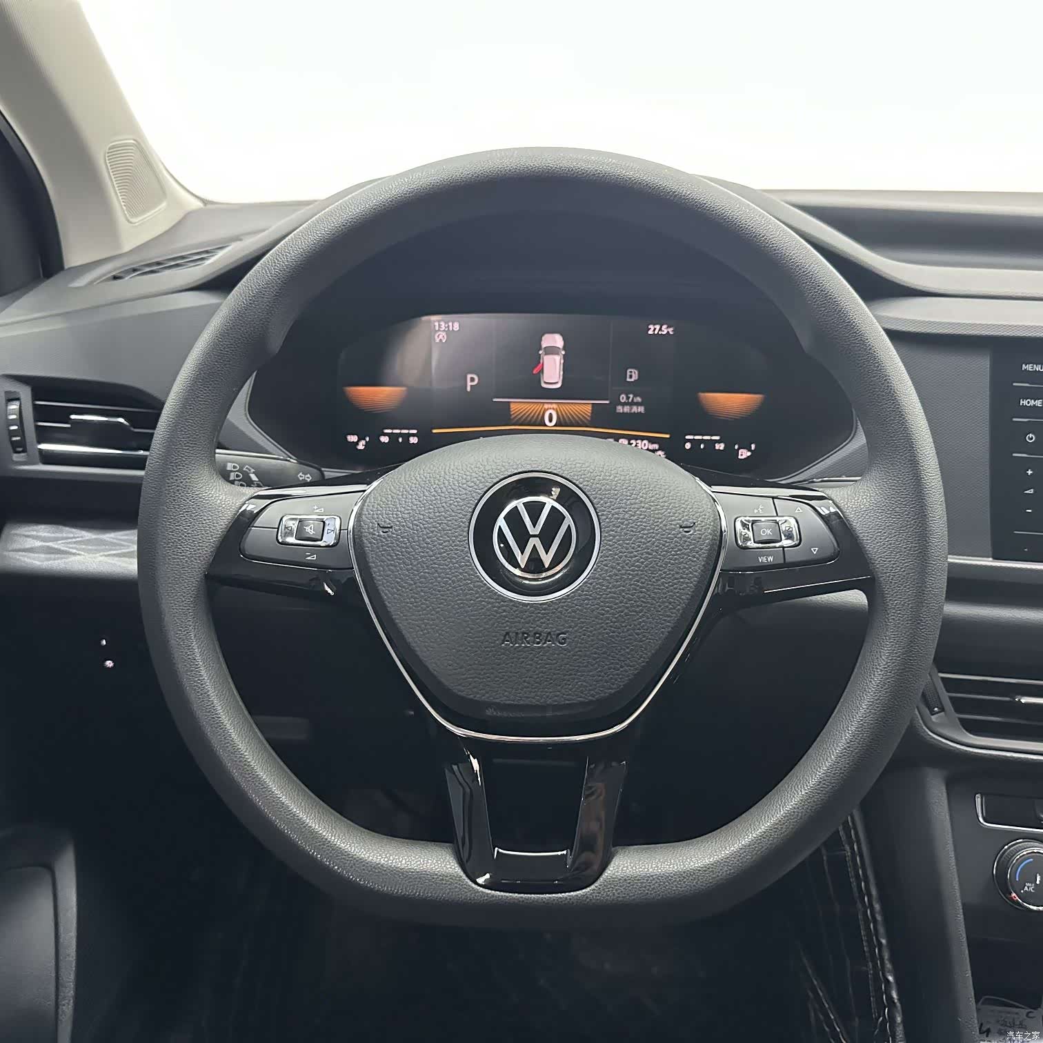 Volkswagen Tharu, 2022 12