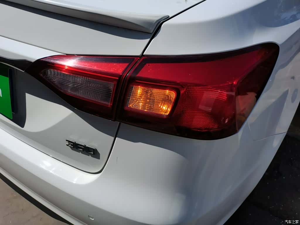 Roewe 360, 2016 8