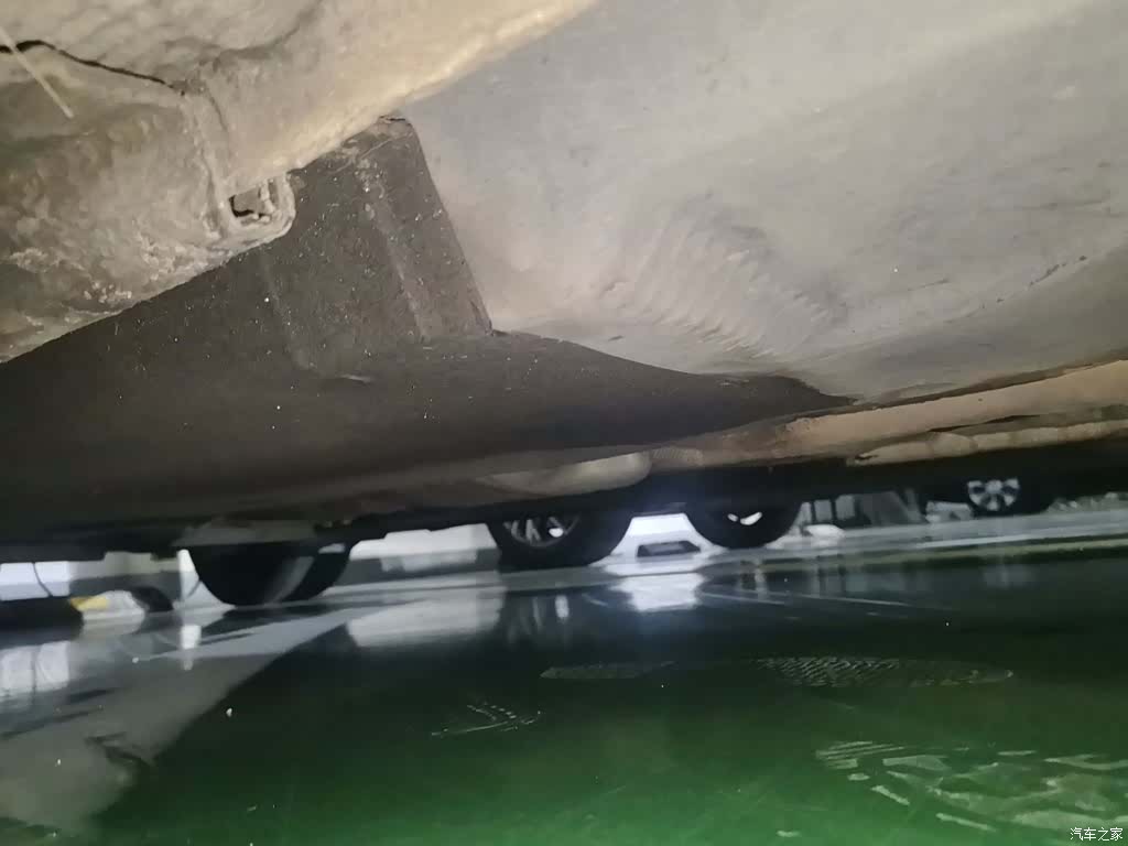 Audi A4L, 2014 15