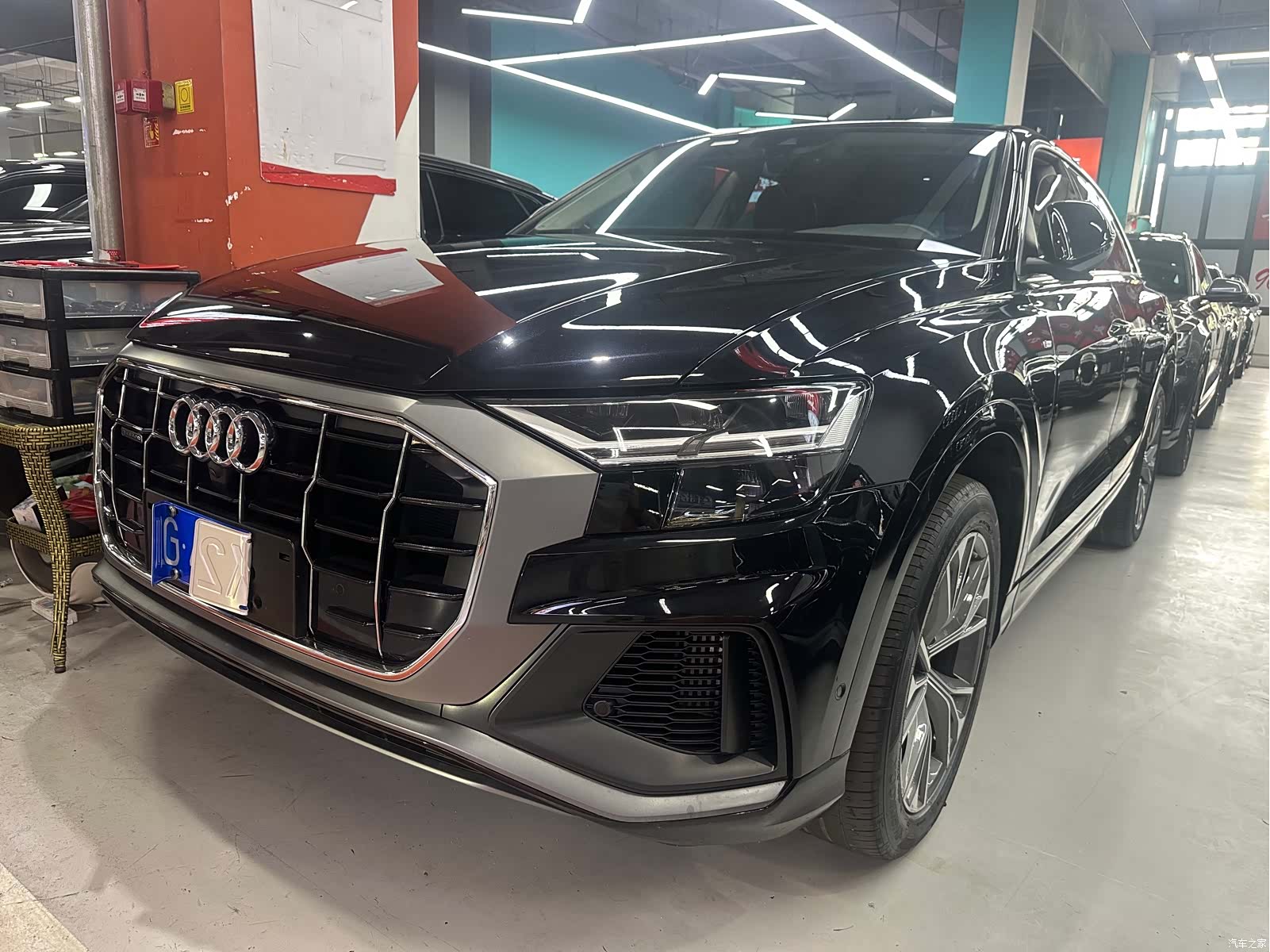 Audi Q8, 2020 1