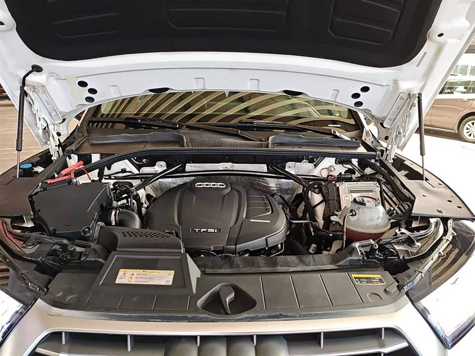 Audi Q5L Audi Q5L