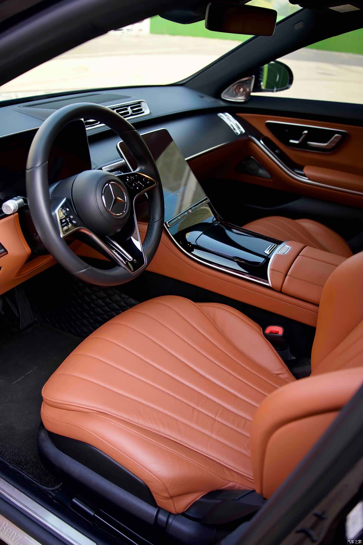 Mercedes-Benz S-Class, 2023 7