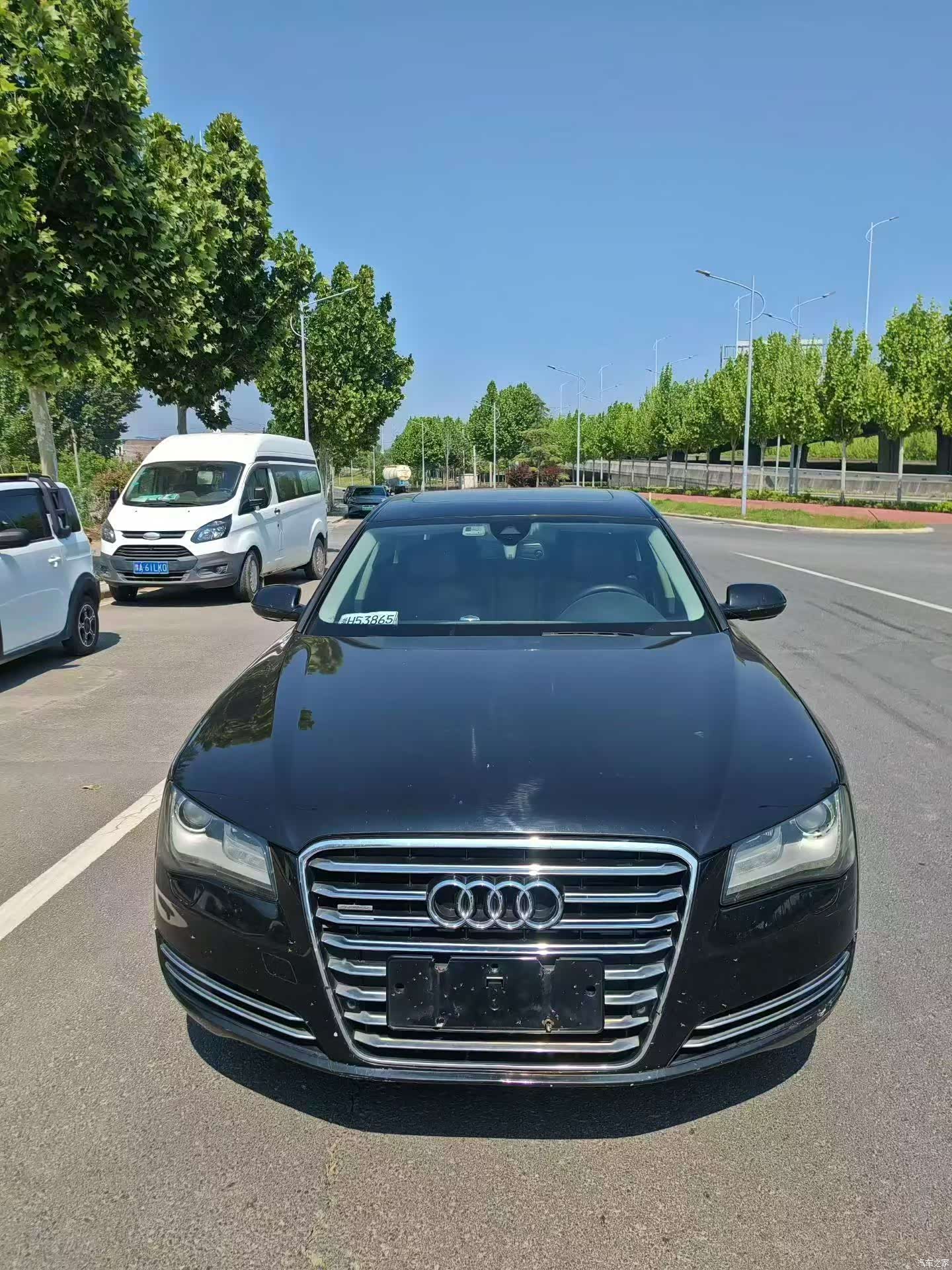 Audi A8L, 2011 8