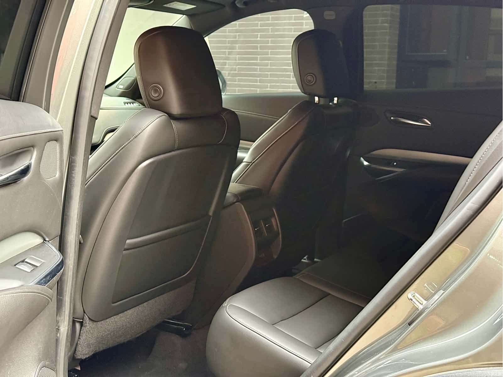Cadillac XT4, 2018 8