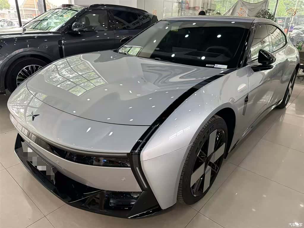 Xpeng P7