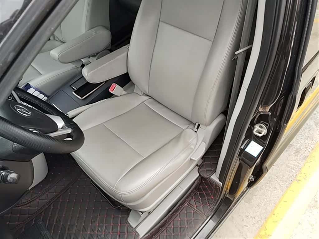 JAC M5, 2016 15
