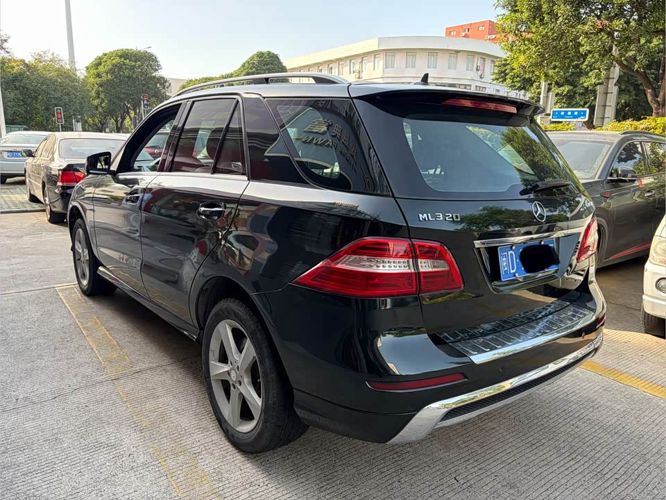 Mercedes-Benz M class