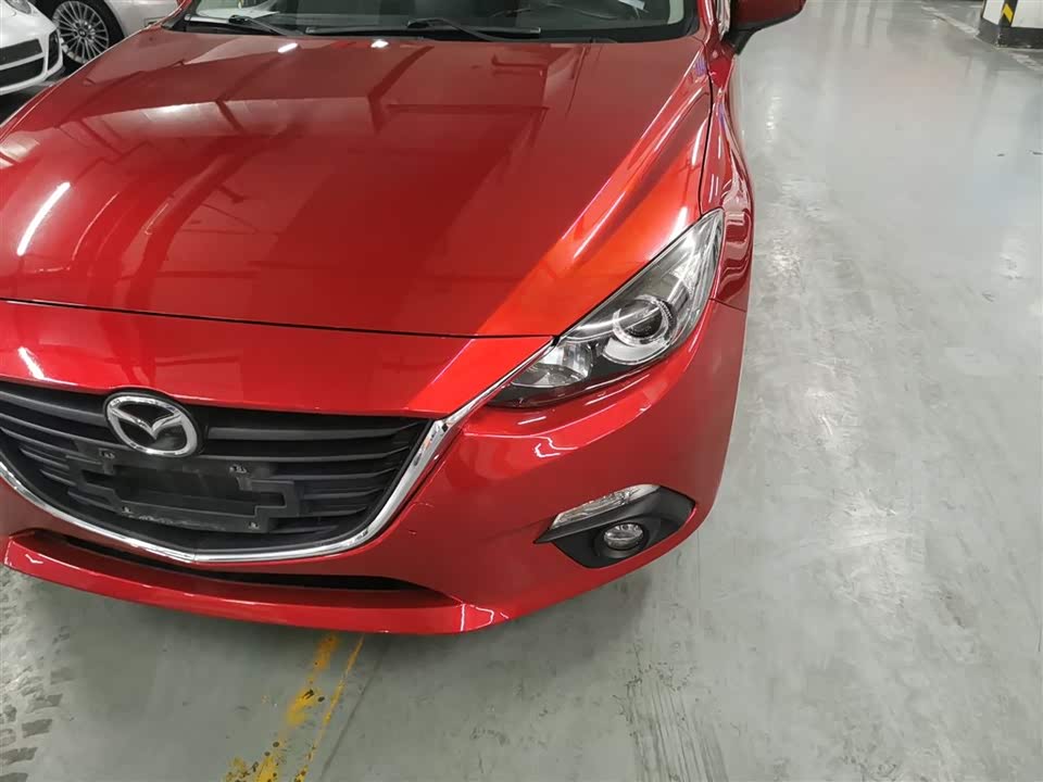 Mazda 3 Angkesaila
