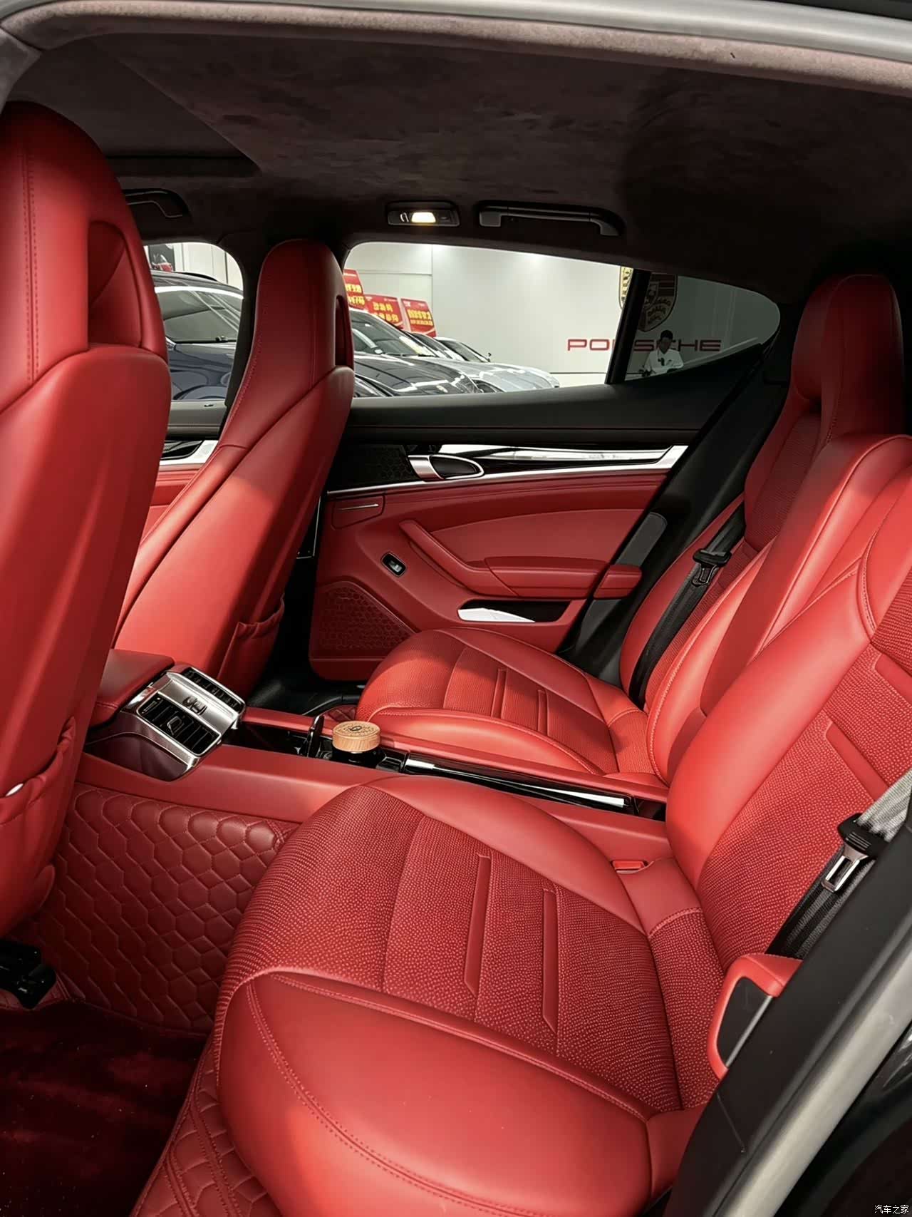 Porsche Panamera, 2010 9