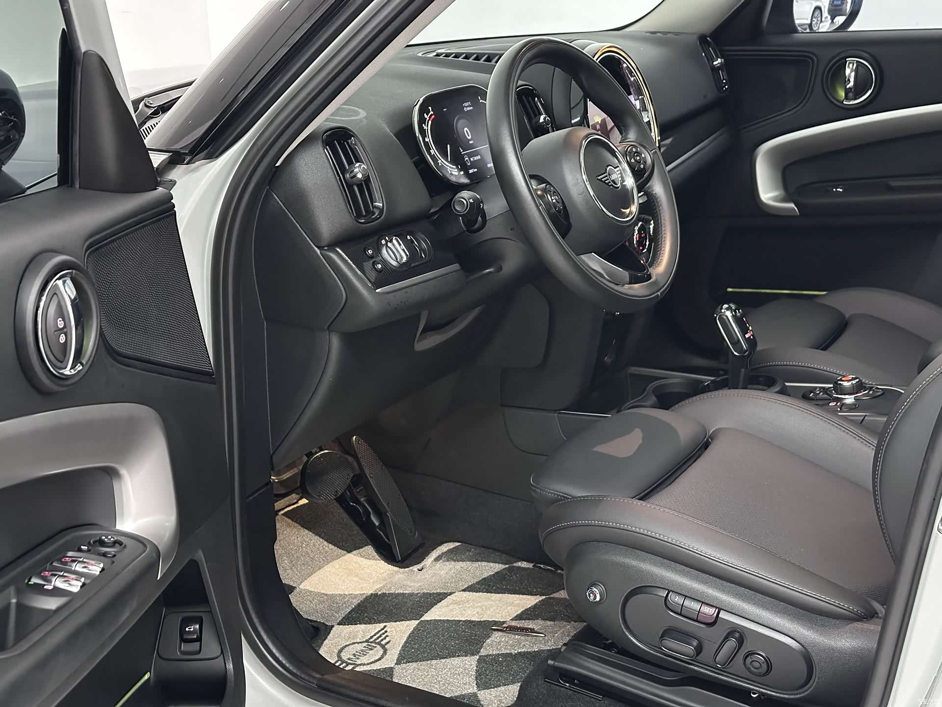 Mini Countryman, 2021 12