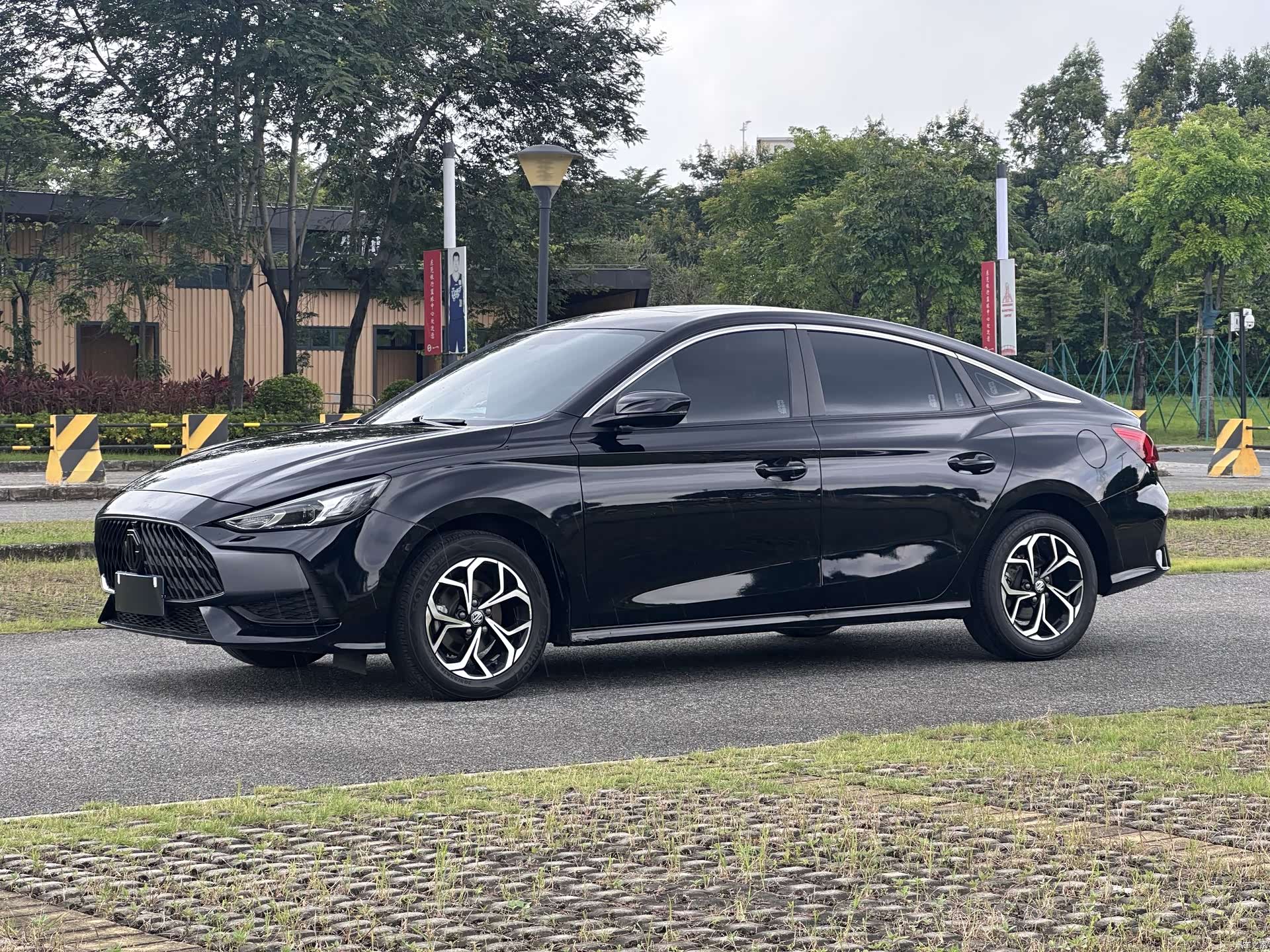 MG MG5, 2022 1