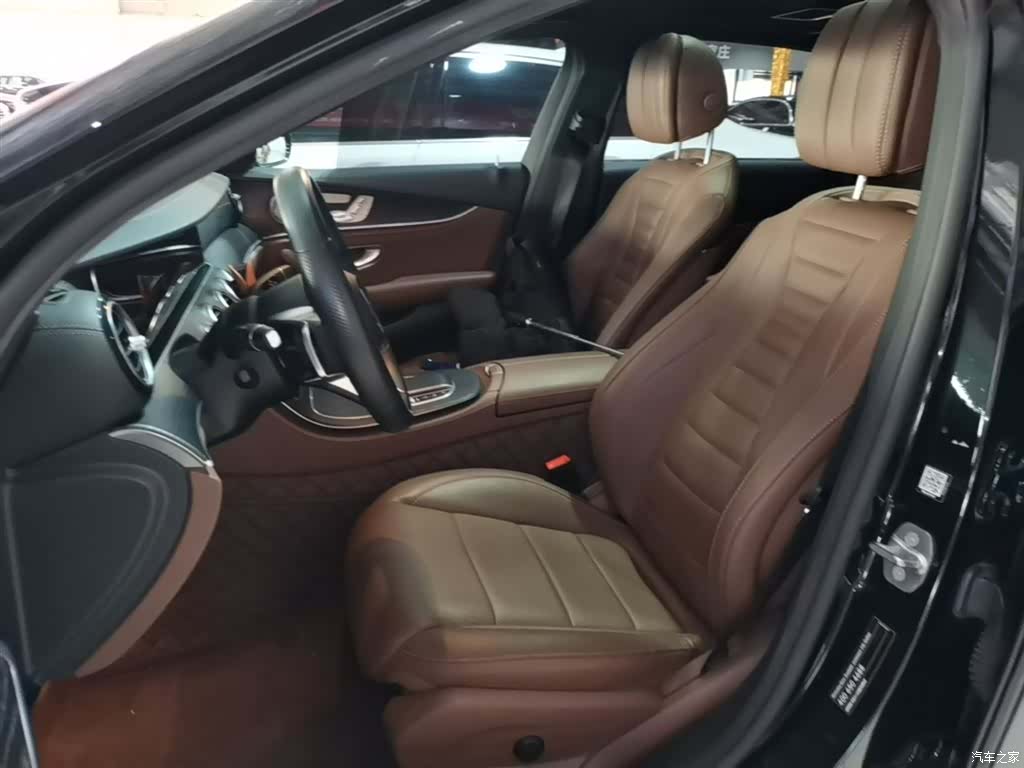 Mercedes-Benz E-Class, 2021 15