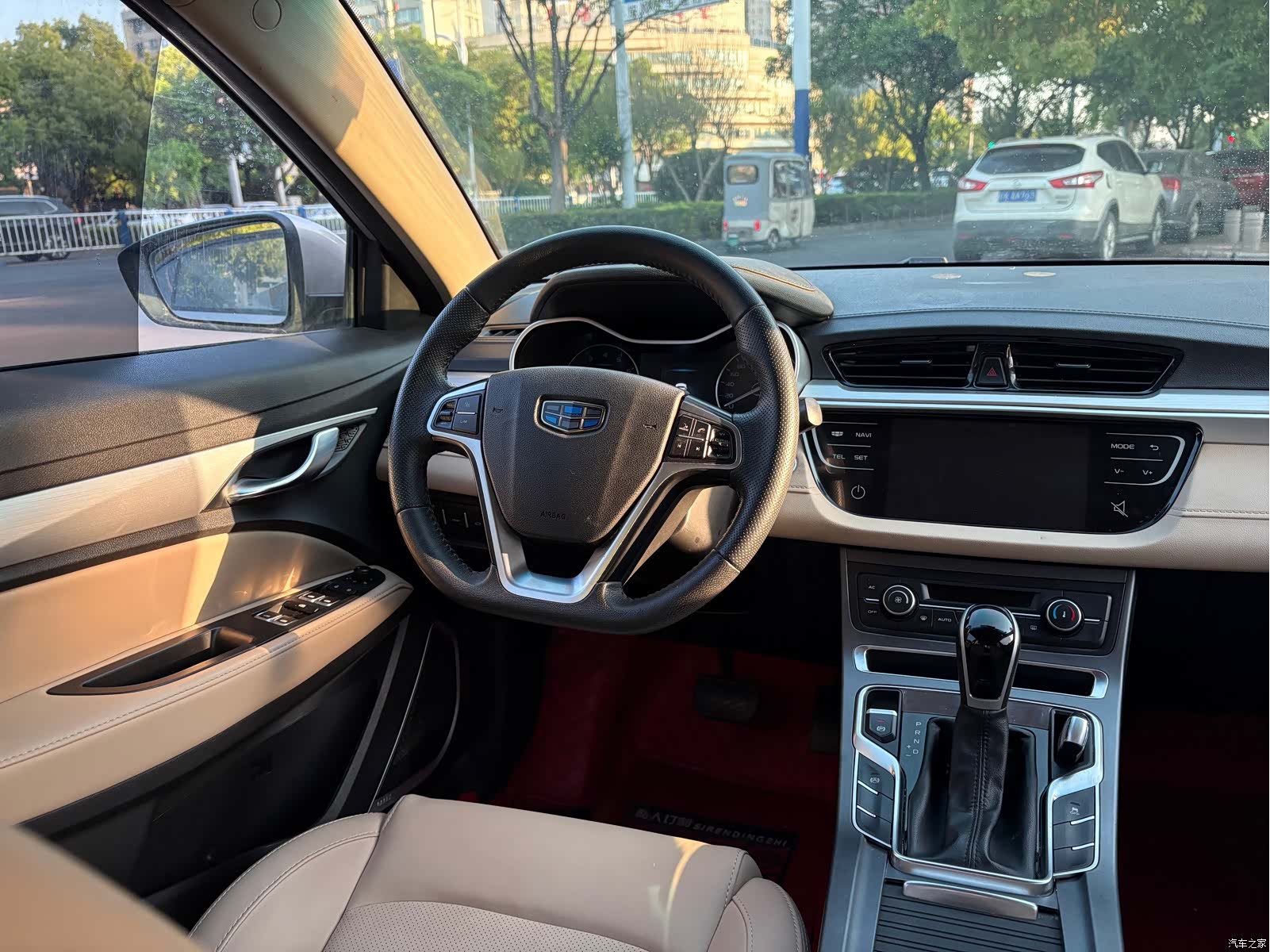 Geely Emgrand, 2019 7