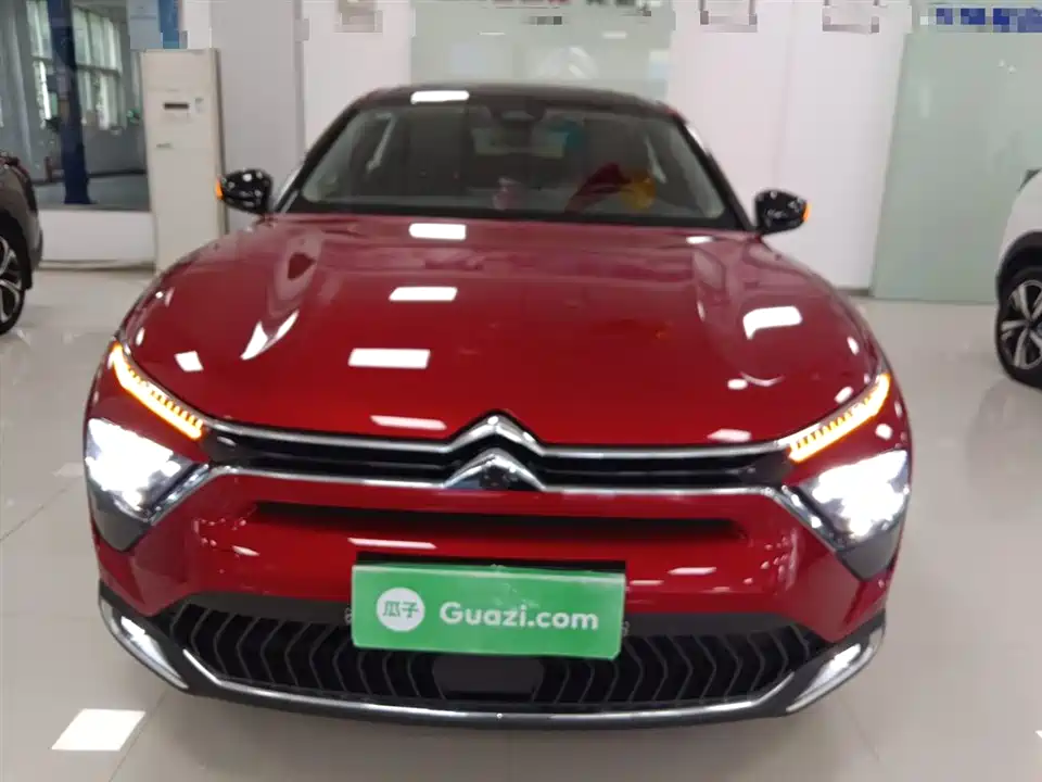 Citroen Versailles C5 X