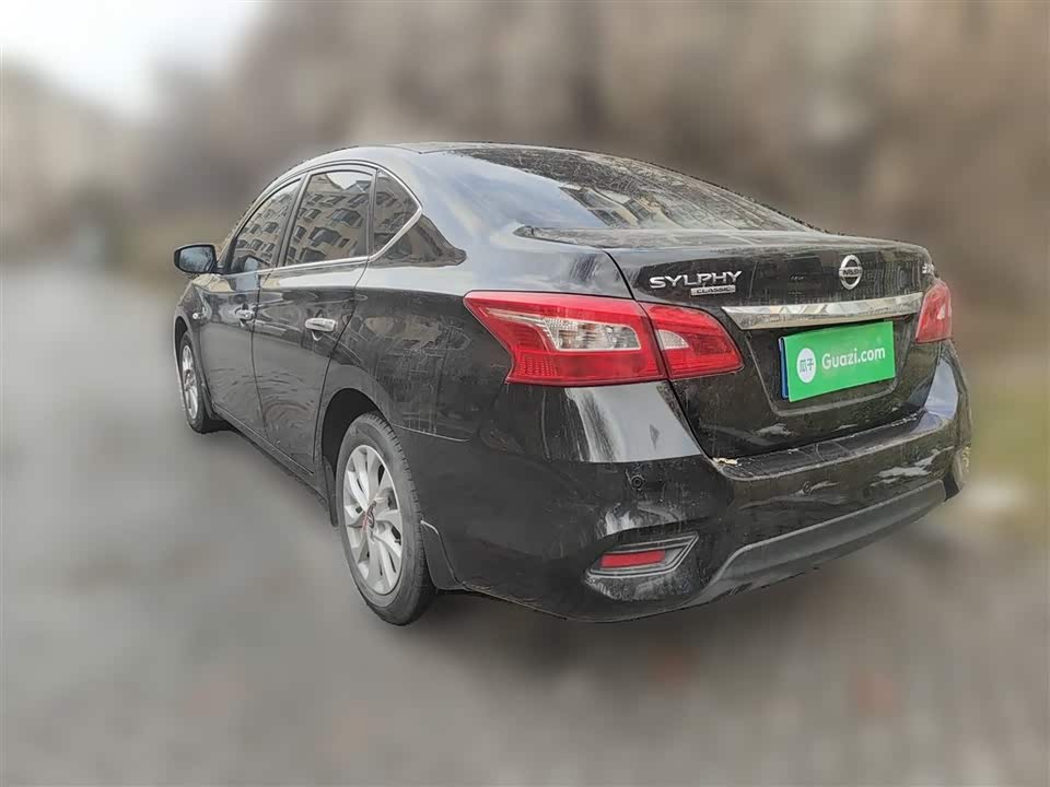 Nissan Xuan Yi