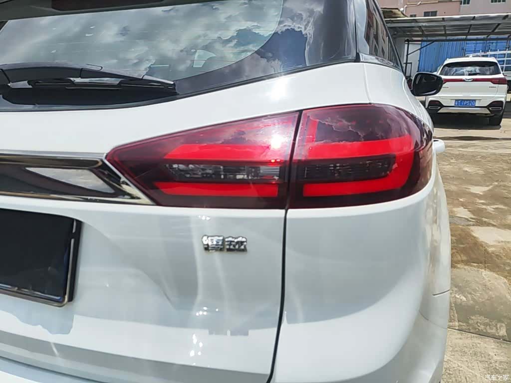 Geely Boyue, 2019 8