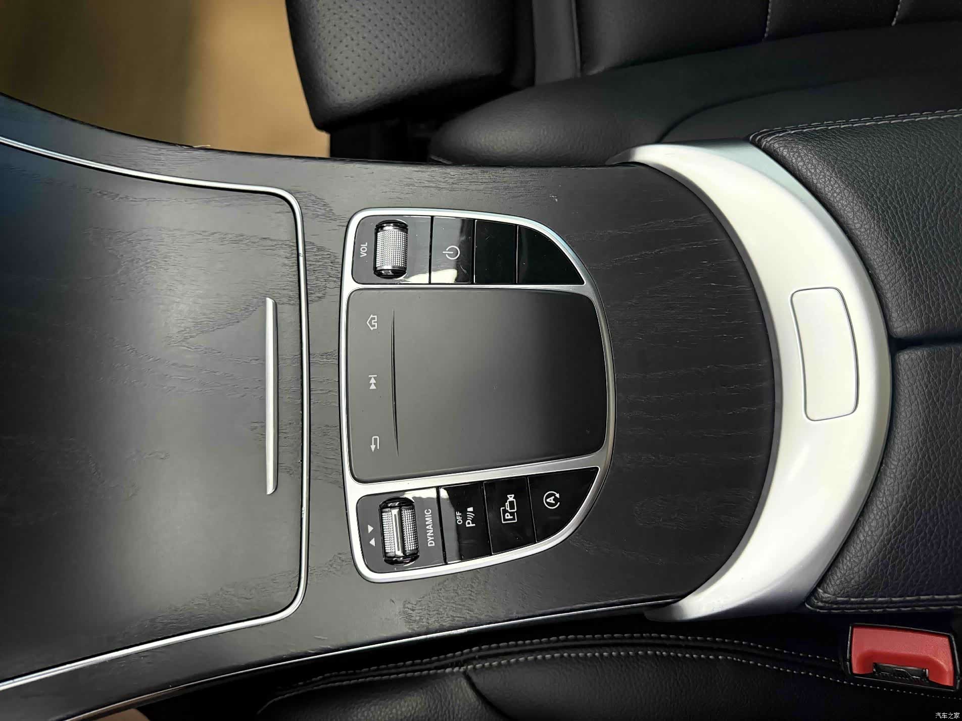 Mercedes-Benz C-Class, 2020 17
