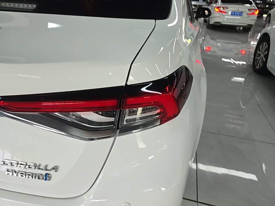 Toyota Corolla 2023, фото 24