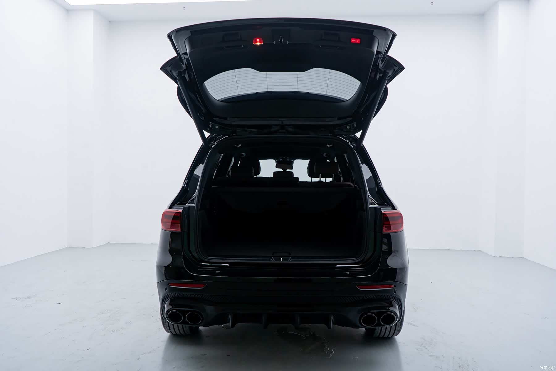 Mercedes-Benz GLB, 2024 20