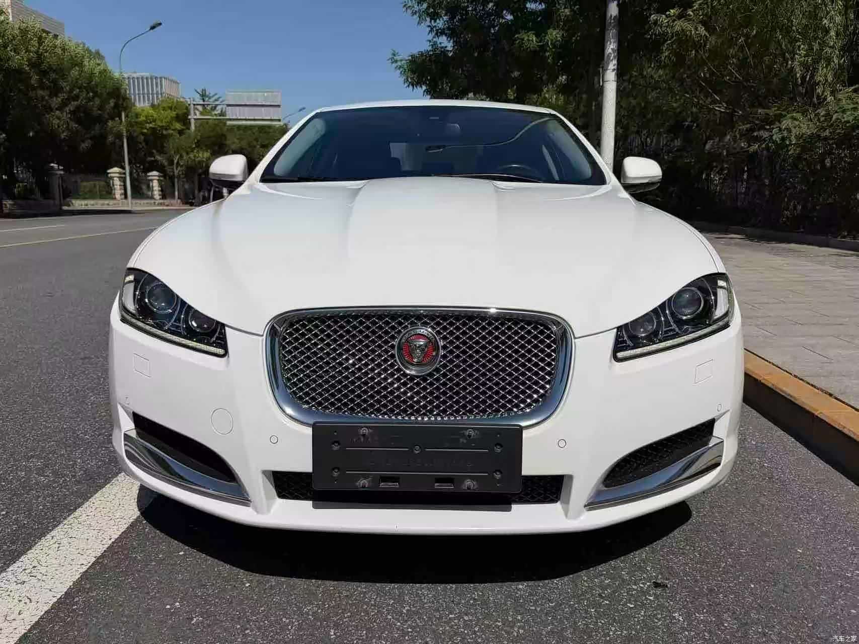 Jaguar XF, 2015 2