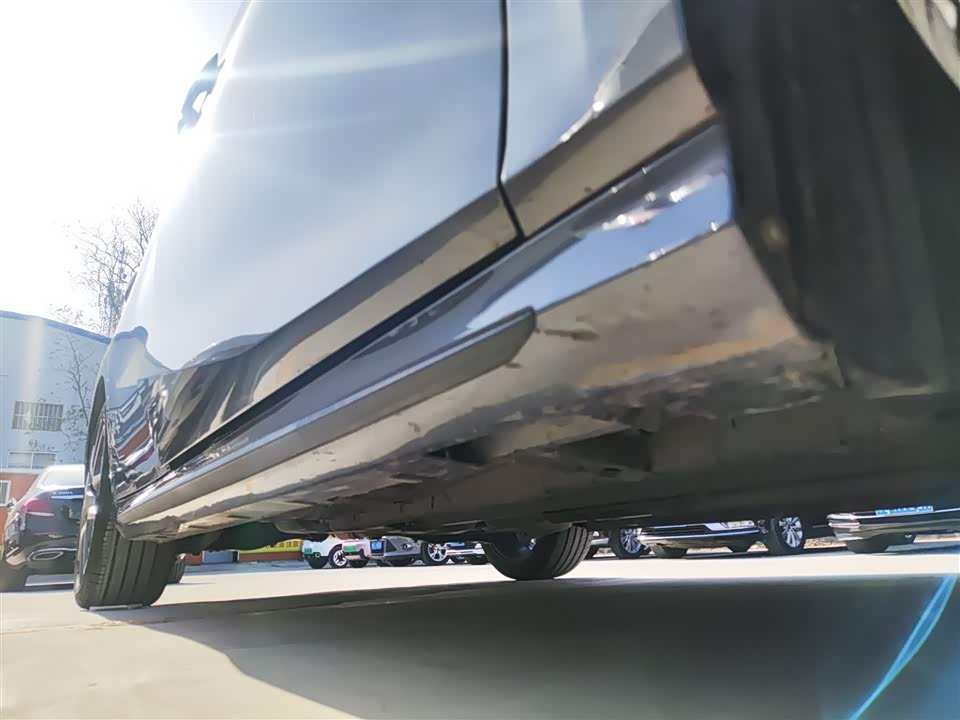 Trumpchi Shadow Leopard