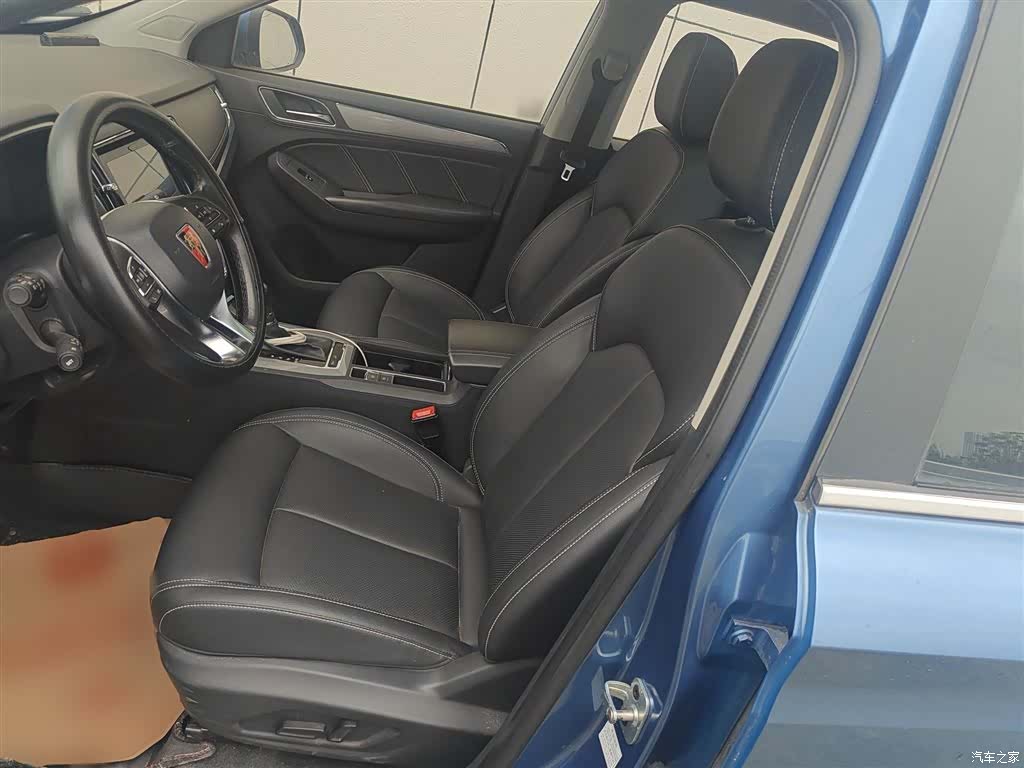 Roewe RX5, 2018 11