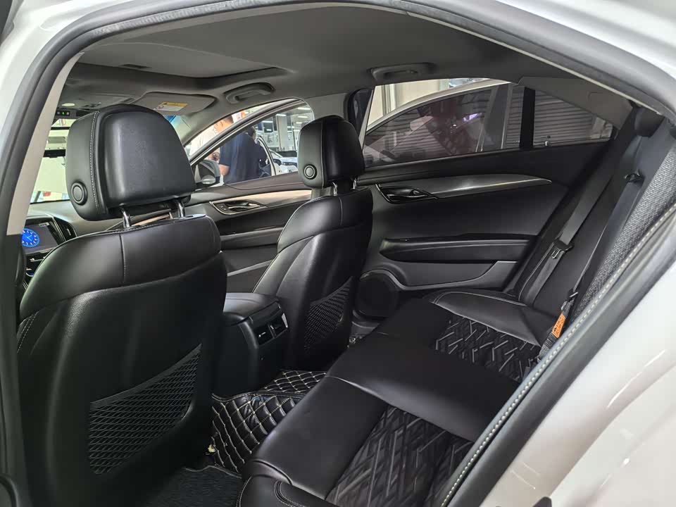 Cadillac ATS-L