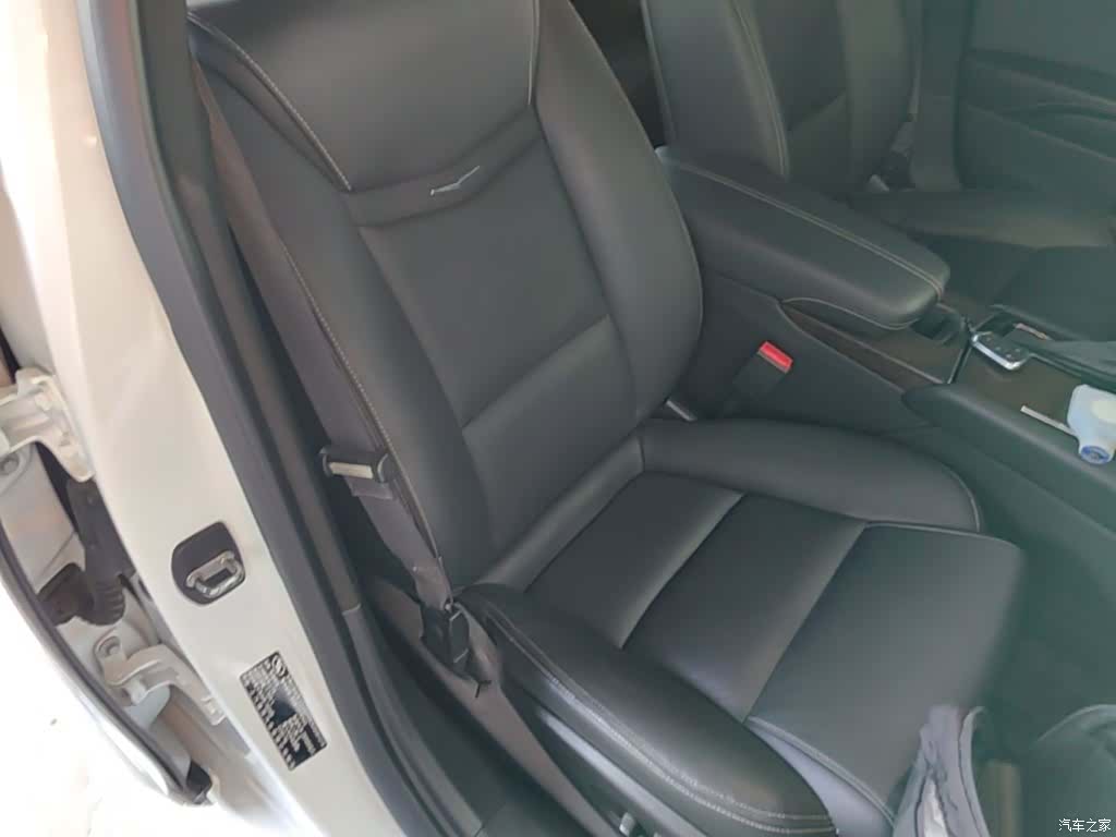 Cadillac XTS, 2018 25