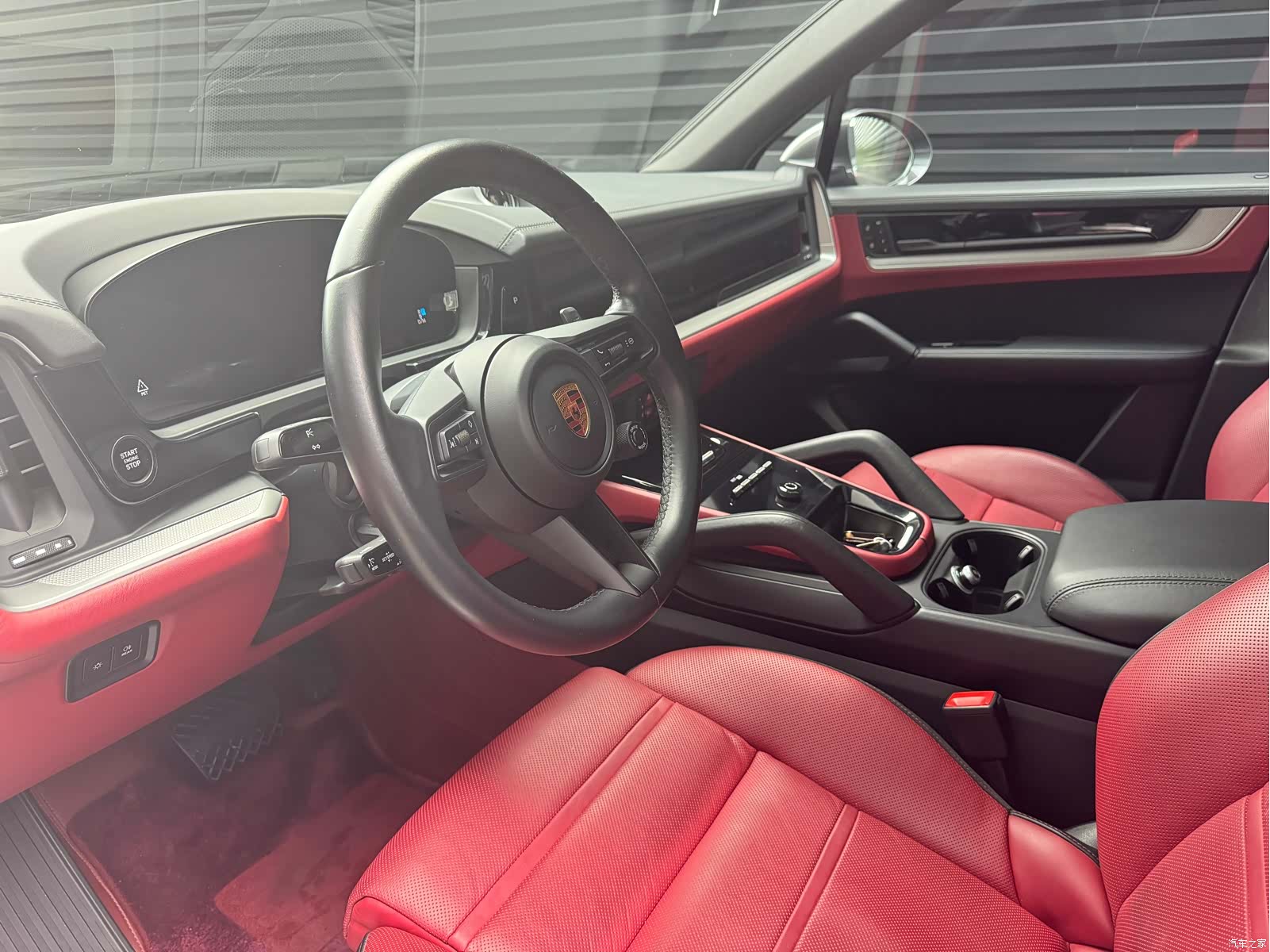Porsche Cayenne, 2023 14