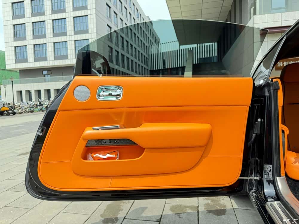 Rolls-Royce Wraith, 2021 14