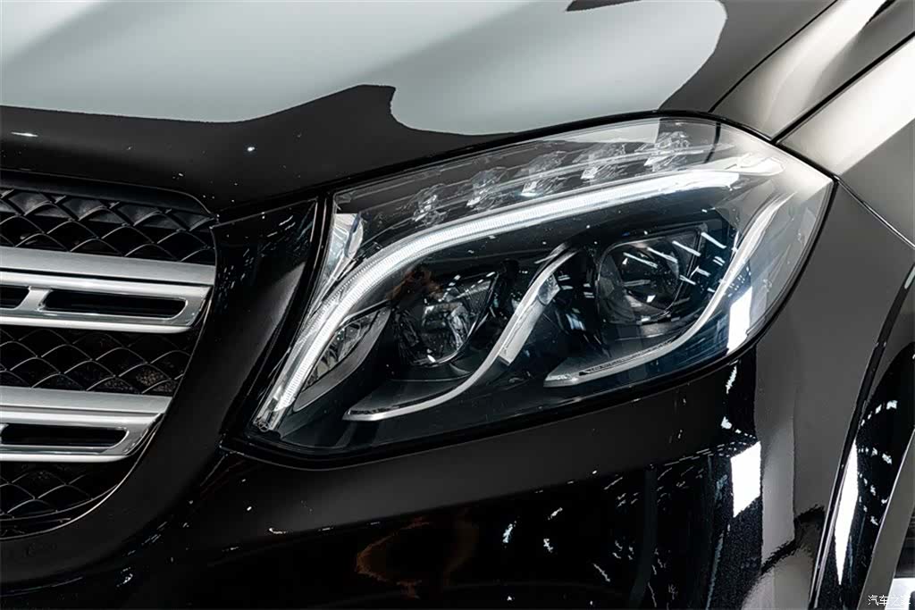 Mercedes-Benz GLS, 2019 4