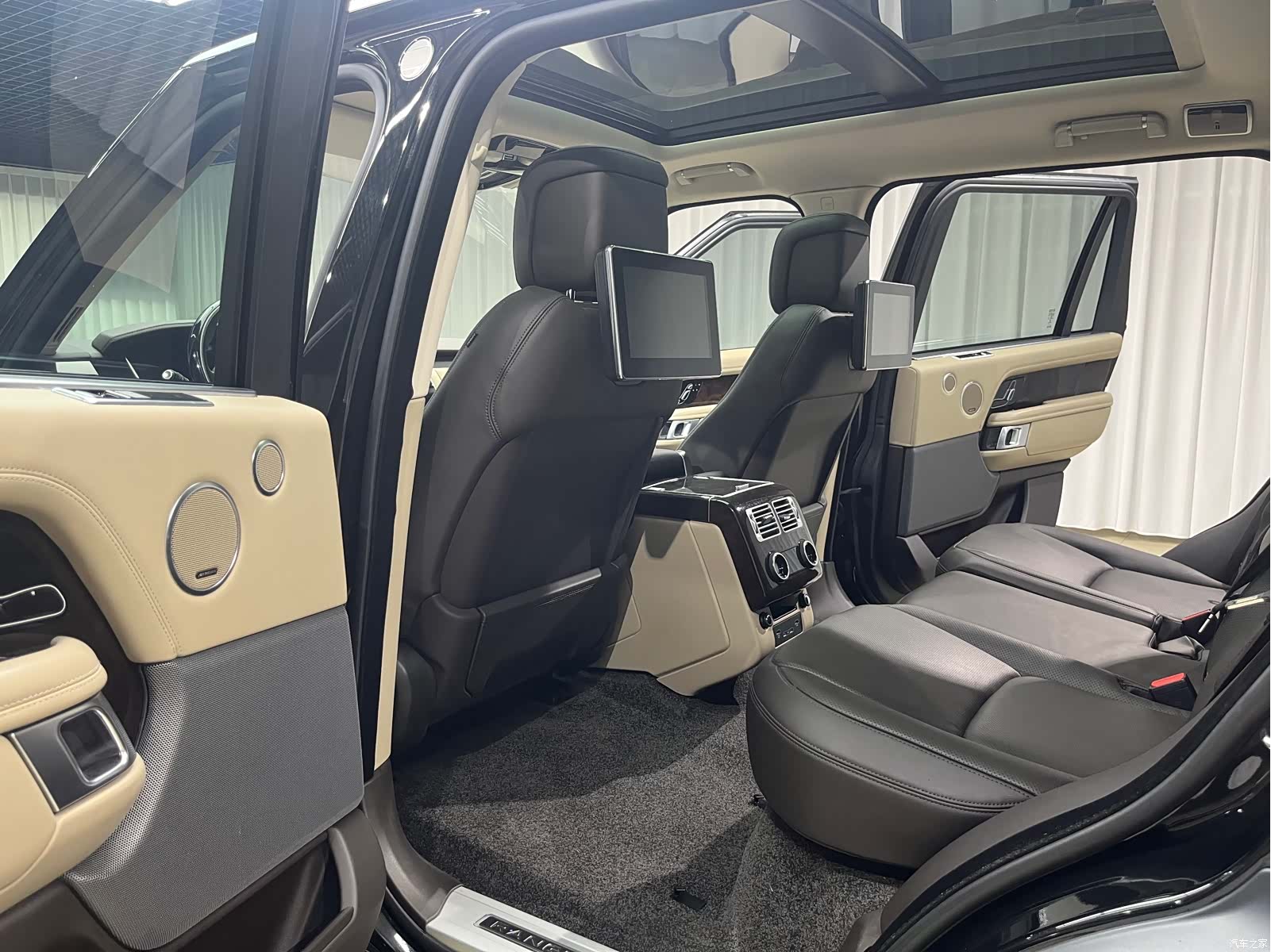 Land Rover Range Rover, 2022 10