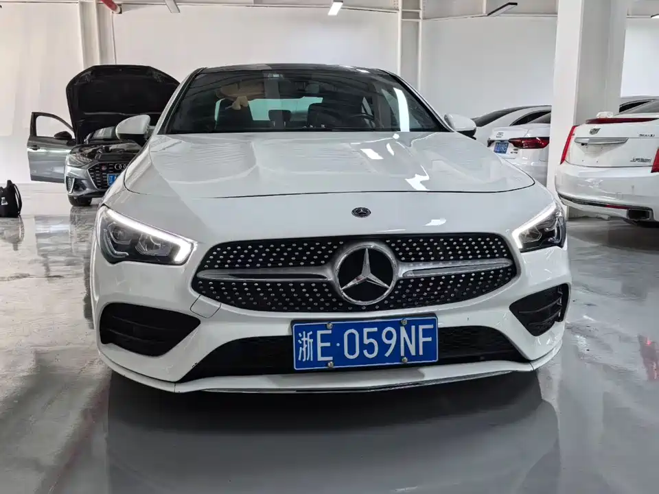 Mercedes-Benz CLA