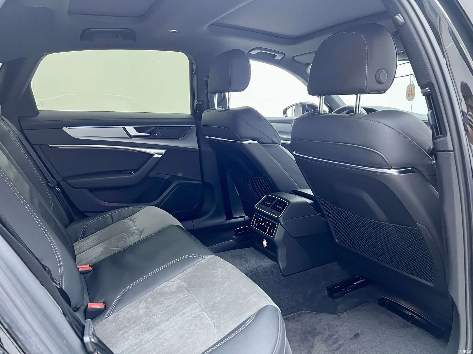 Audi A6L, 2021 23