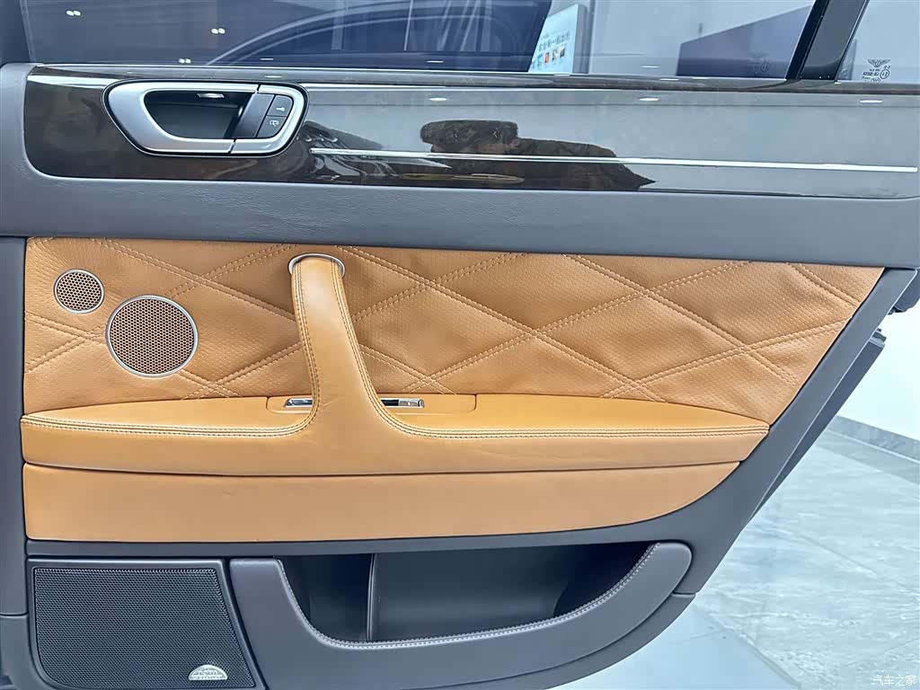 Bentley Flying Spur, 2012 41