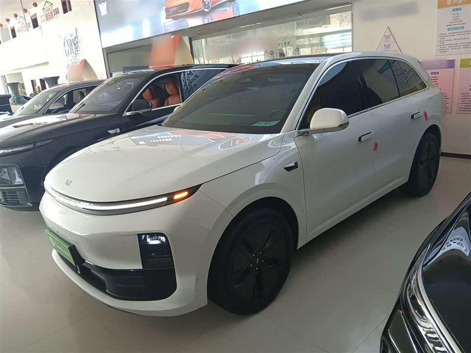 Li Auto Ideal L6