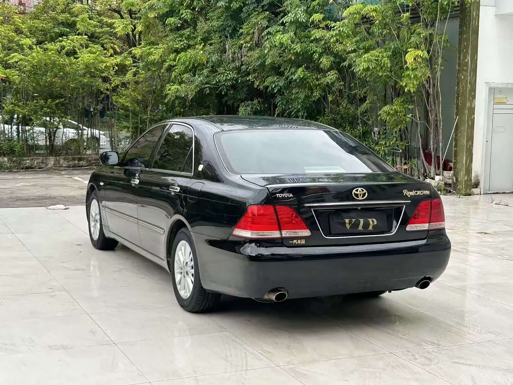 Toyota Crown, 2008 9