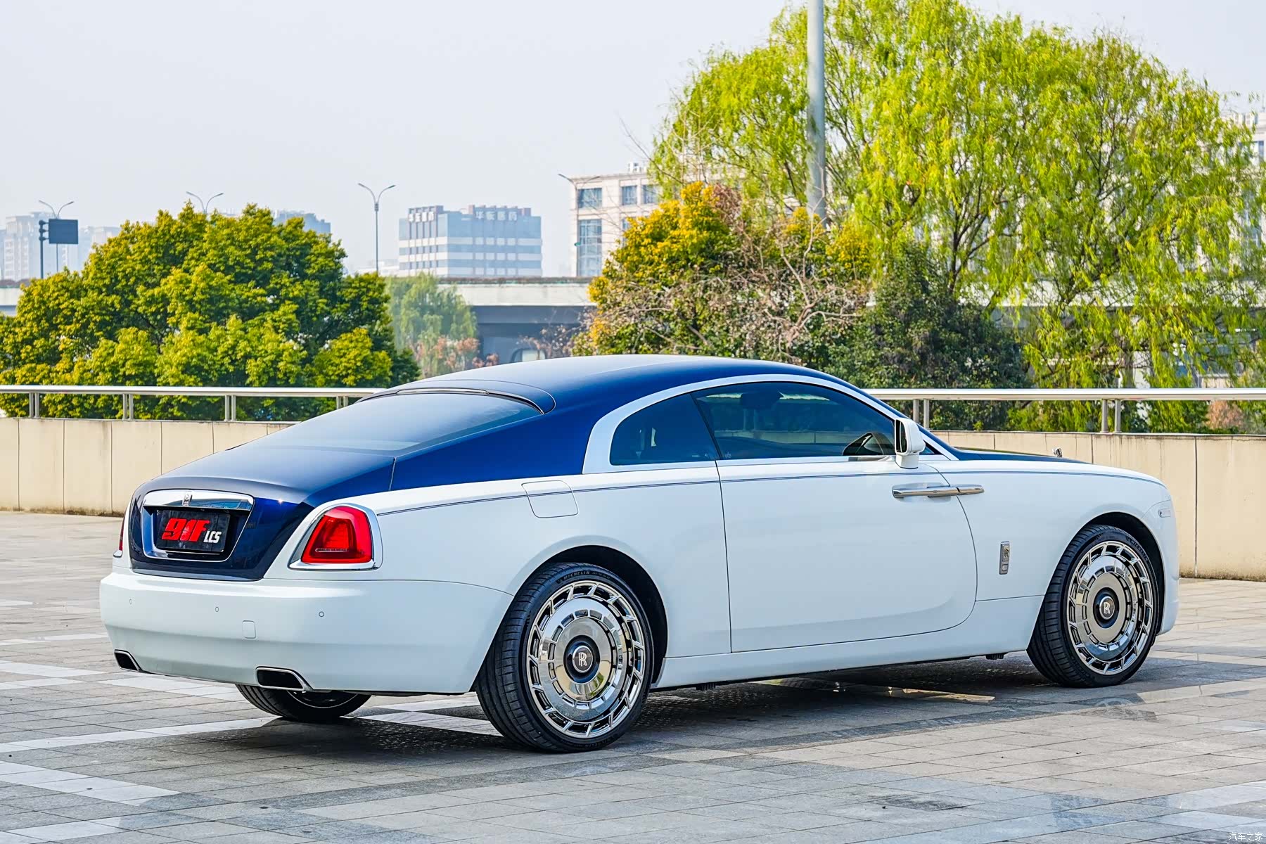 Rolls-Royce Wraith, 2018 все фото
