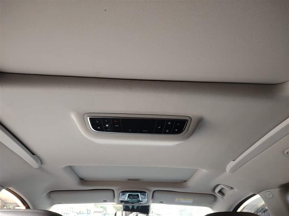 JAC Refine Ruifeng RF8