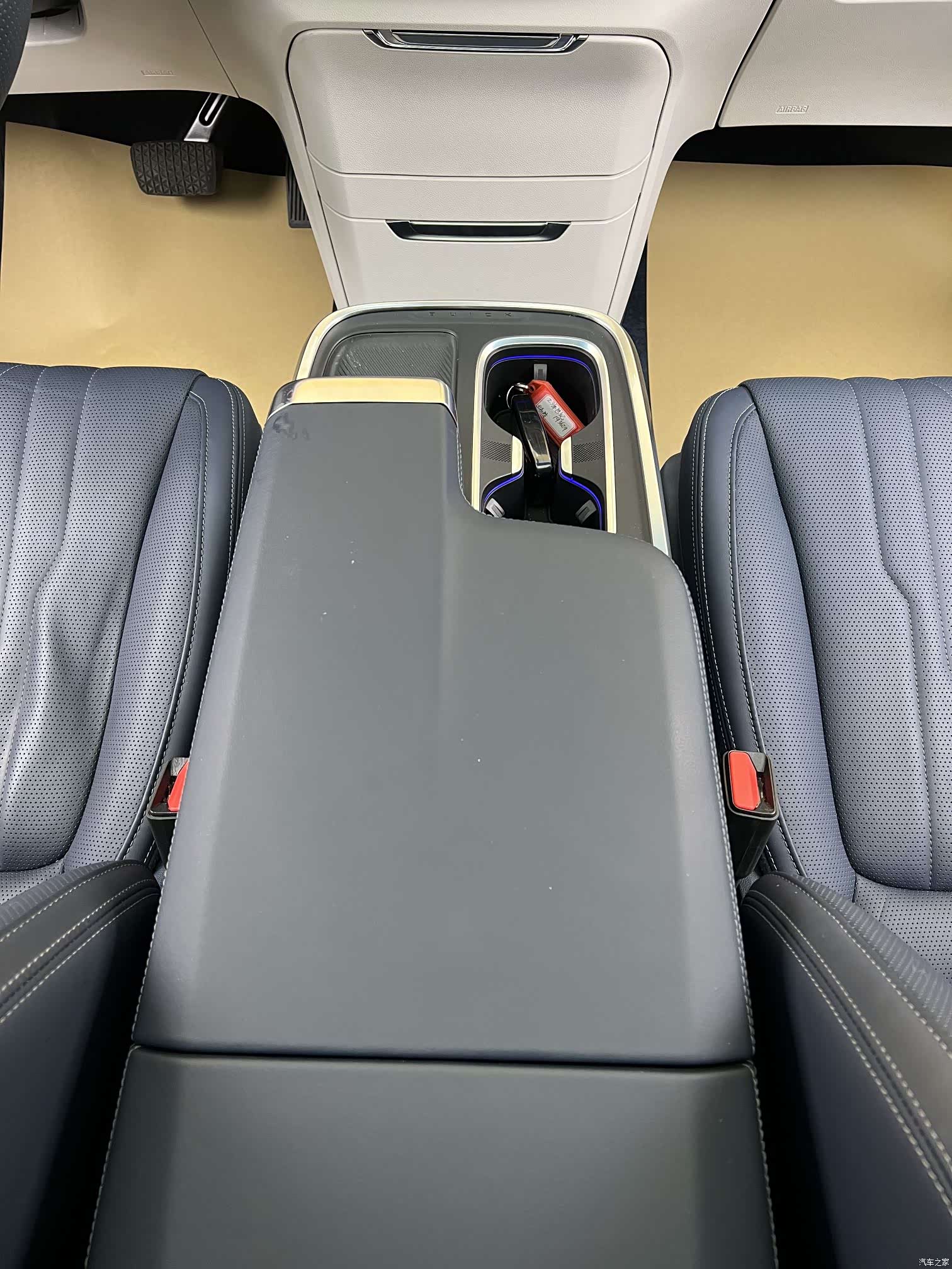 Buick Century, 2023 25