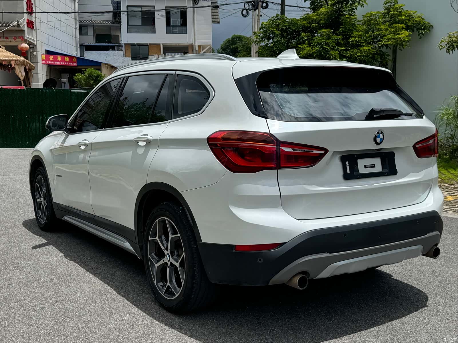 BMW X1, 2017 все фото