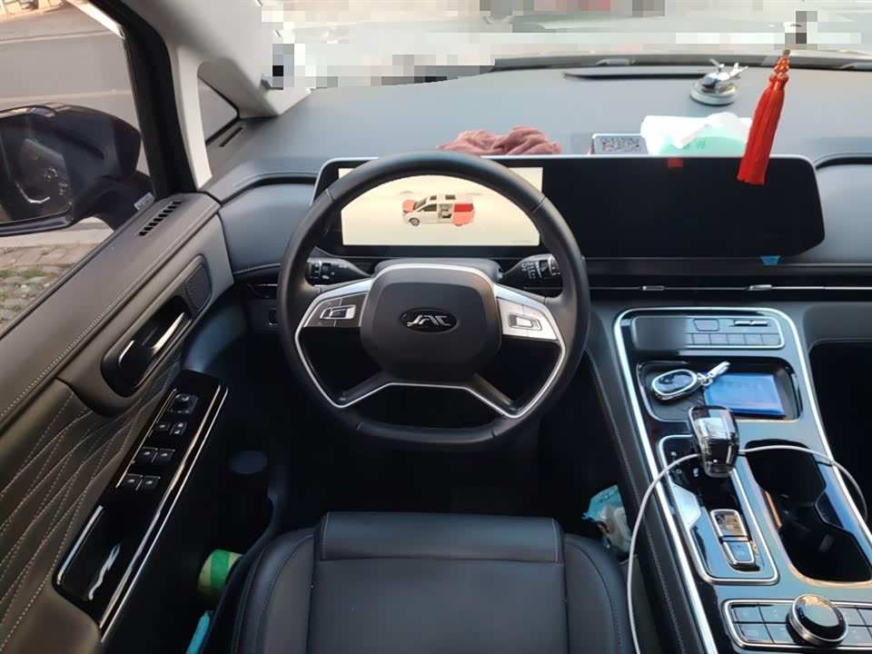 JAC Refine Ruifeng RF8