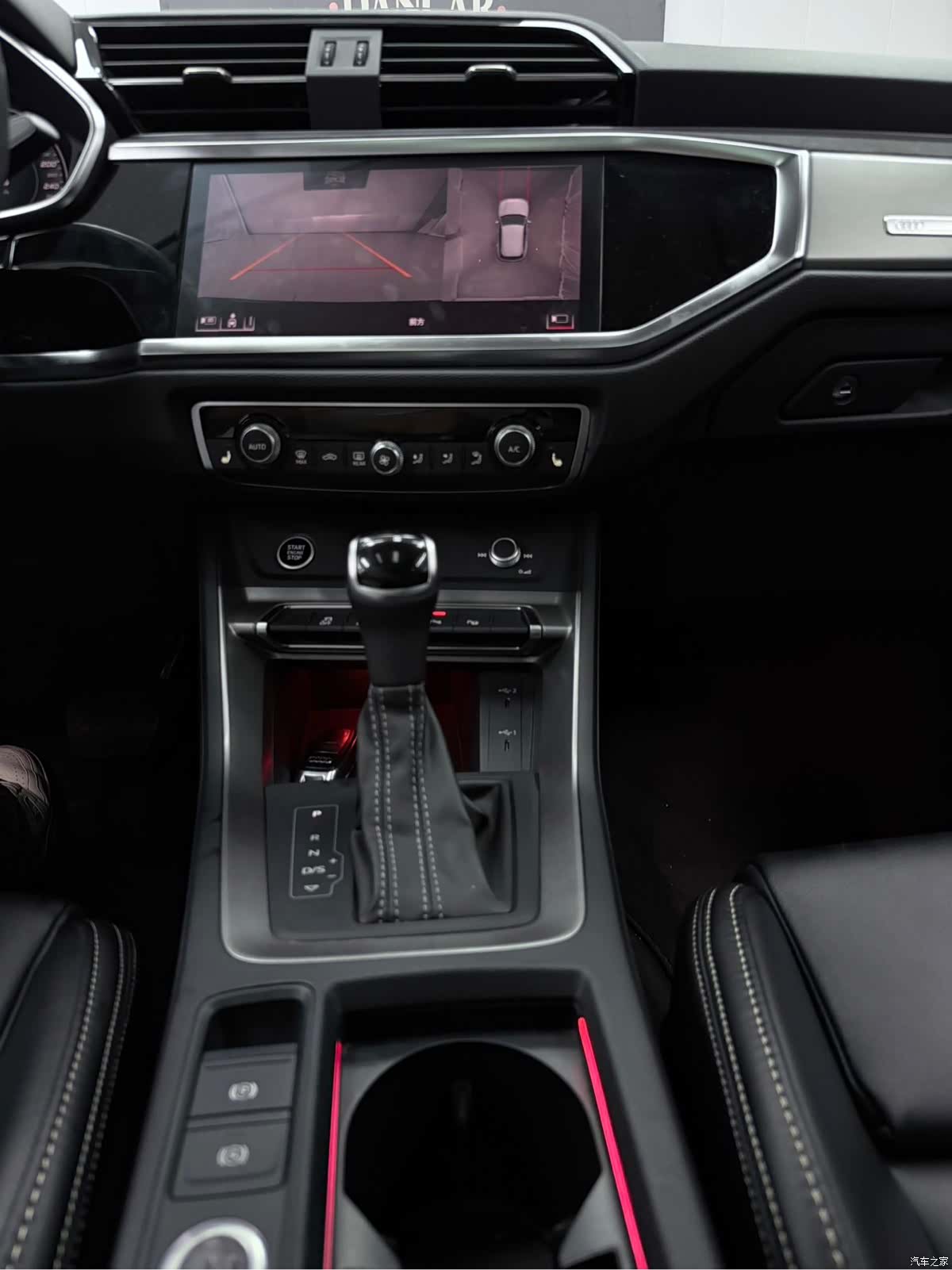 Audi Q3, 2021 9