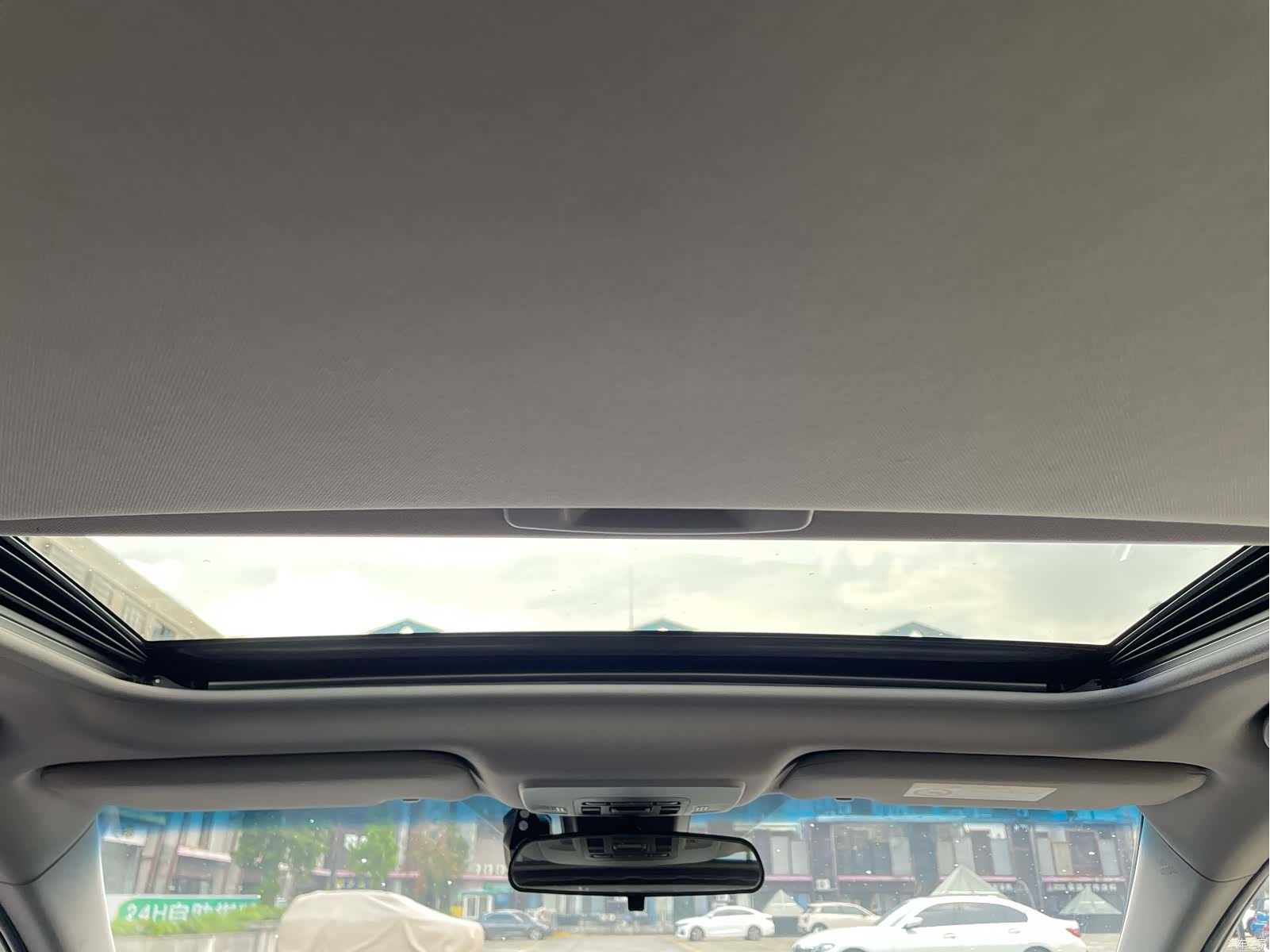 Toyota Camry, 2022 19