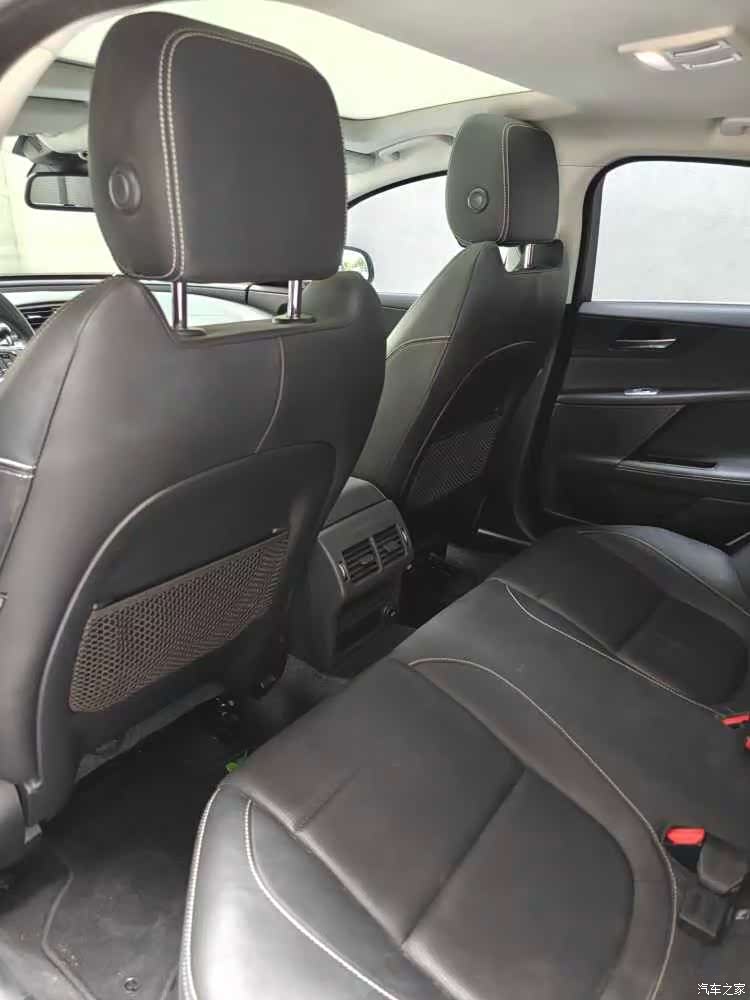 Jaguar XE, 2016 7